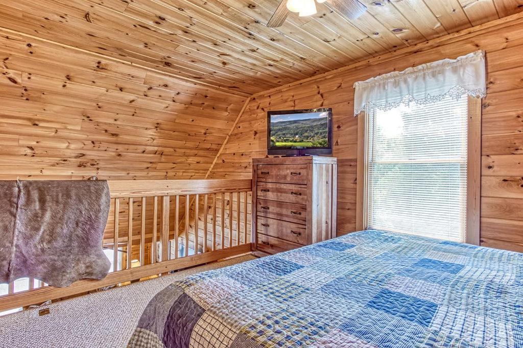 Villa Smoky Mountain Gem Gatlinburg Exterior foto